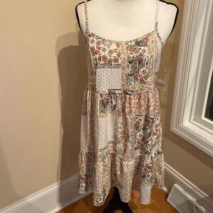 TULLABEE NWT Size M Spaghetti Strap Dress